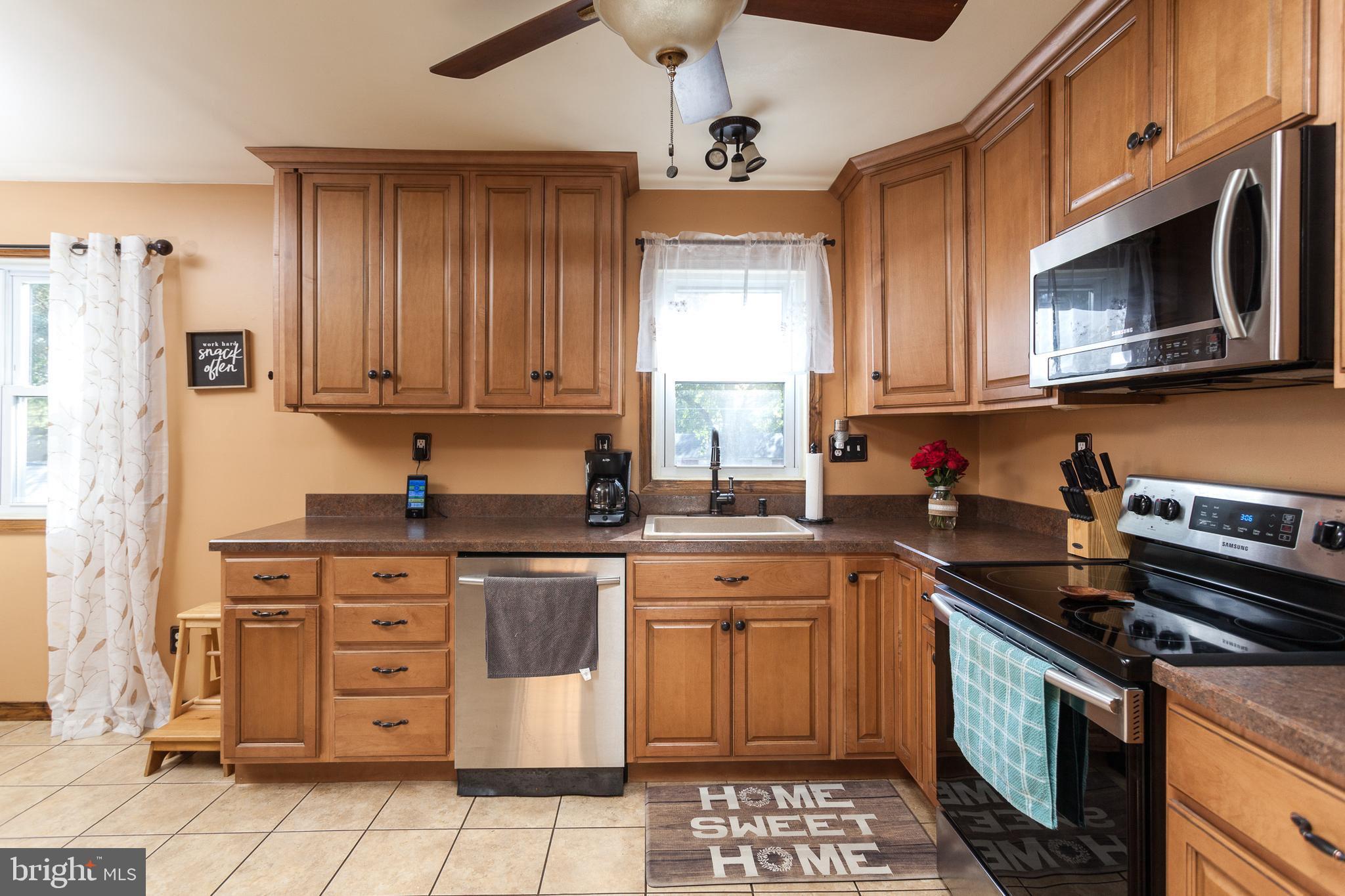 812 Foxwell Road Joppa, MD 21085 - Photo 5 of 28 Gallery Image 5
