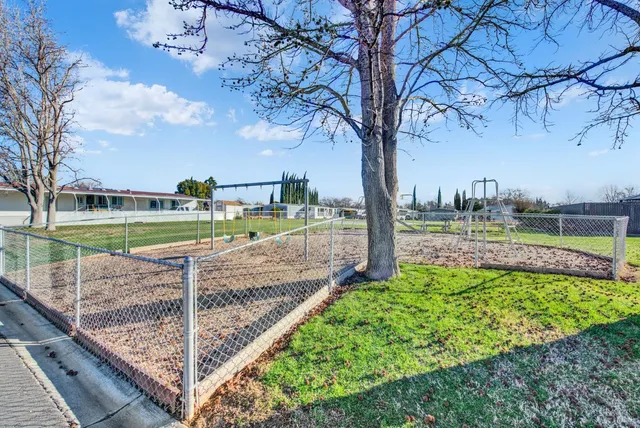 $165,500 | 1597 Alamo Drive, Unit 175, Vacaville, CA 95687