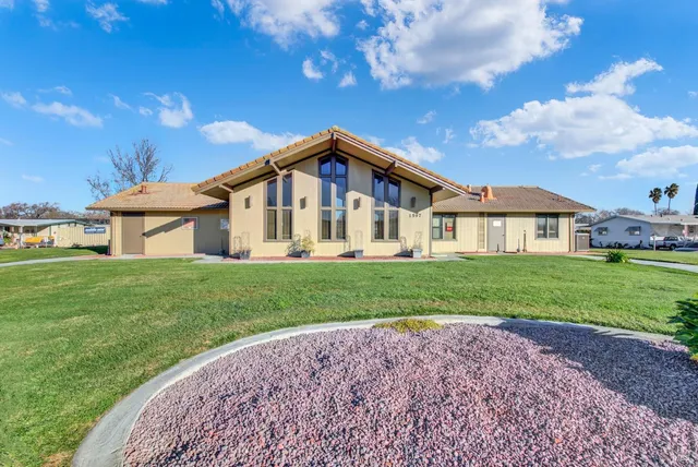 $165,500 | 1597 Alamo Drive, Unit 175, Vacaville, CA 95687