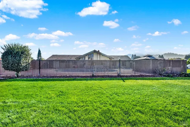 $165,500 | 1597 Alamo Drive, Unit 175, Vacaville, CA 95687