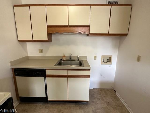 3830 Country Club Road, Unit L Winston-Salem, NC 27104 - Photo 9 of 17