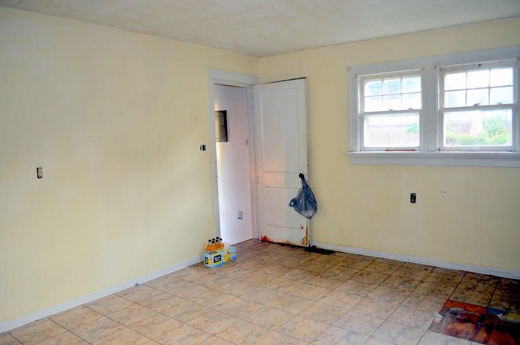 3415 Andover Road Anderson, IN 46013 - Photo 11 of 16 Gallery Image 11