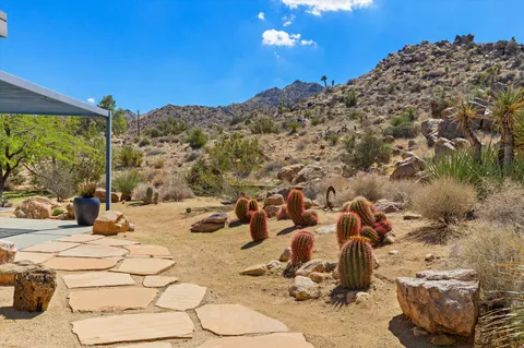 $844,000 | 8744 Star Lane, Joshua Tree, CA 92252
