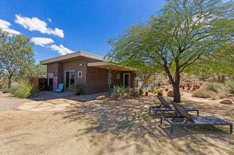 $844,000 | 8744 Star Lane, Joshua Tree, CA 92252