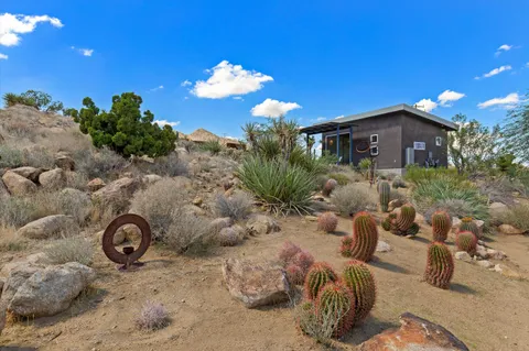 $844,000 | 8744 Star Lane, Joshua Tree, CA 92252