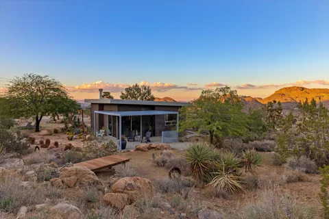 $844,000 | 8744 Star Lane, Joshua Tree, CA 92252