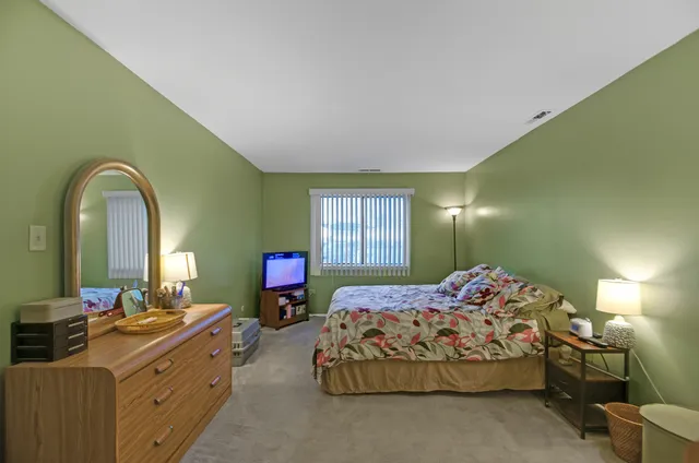 $69,999 | 14635 Greenwood Road, Unit 103, Dolton, IL 60419