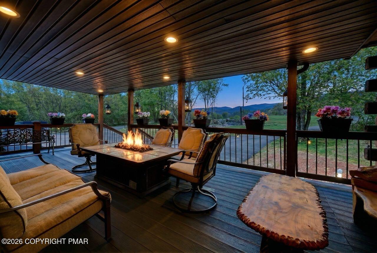 577 Patten Circle Albrightsville, PA 18210 - Photo 13 of 123 577 Patten Cir 008 Dusk Large