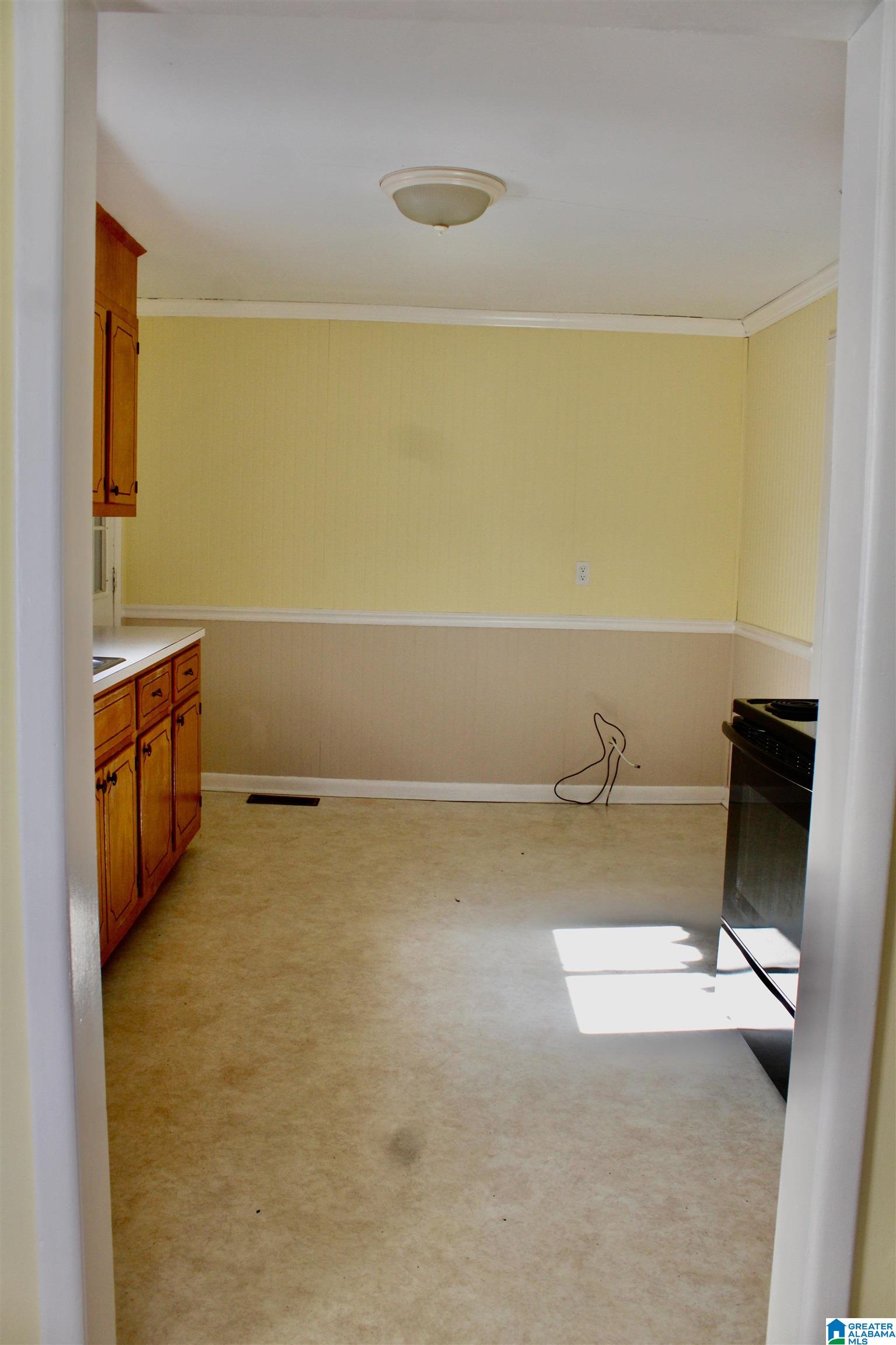 6037 Pocahontas Road Bessemer, AL 35022 - Photo 32 of 40
