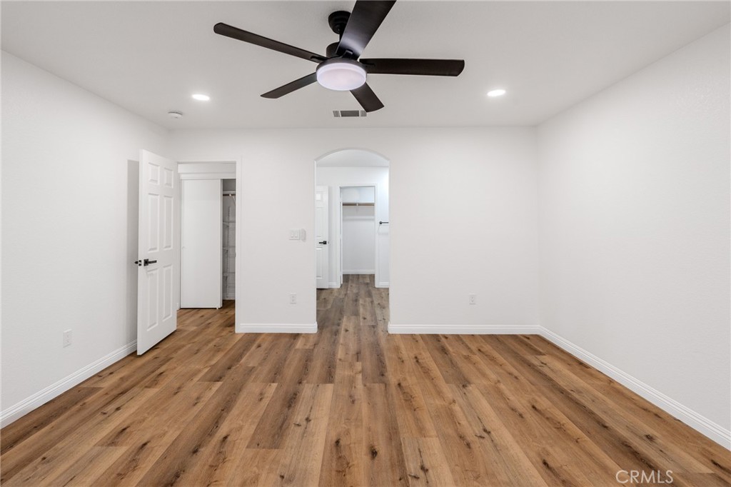 34634 Pso Del Valle Barstow, CA 92311 - Photo 13 of 37 a view of empty room with wooden floor