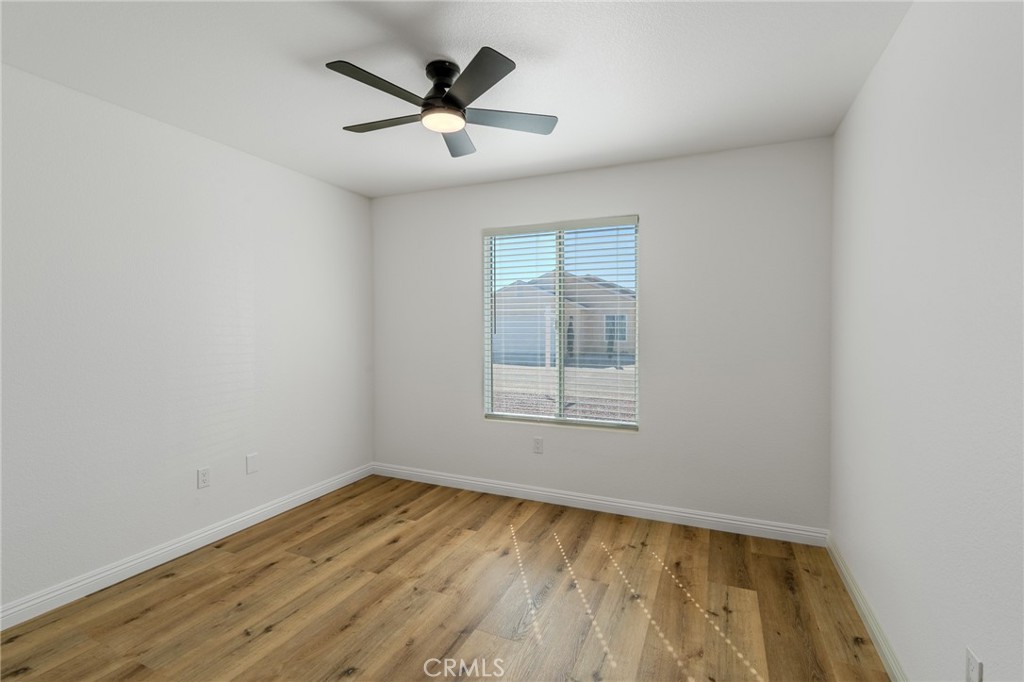 34634 Pso Del Valle Barstow, CA 92311 - Photo 19 of 37 an empty room with a empty space and a window