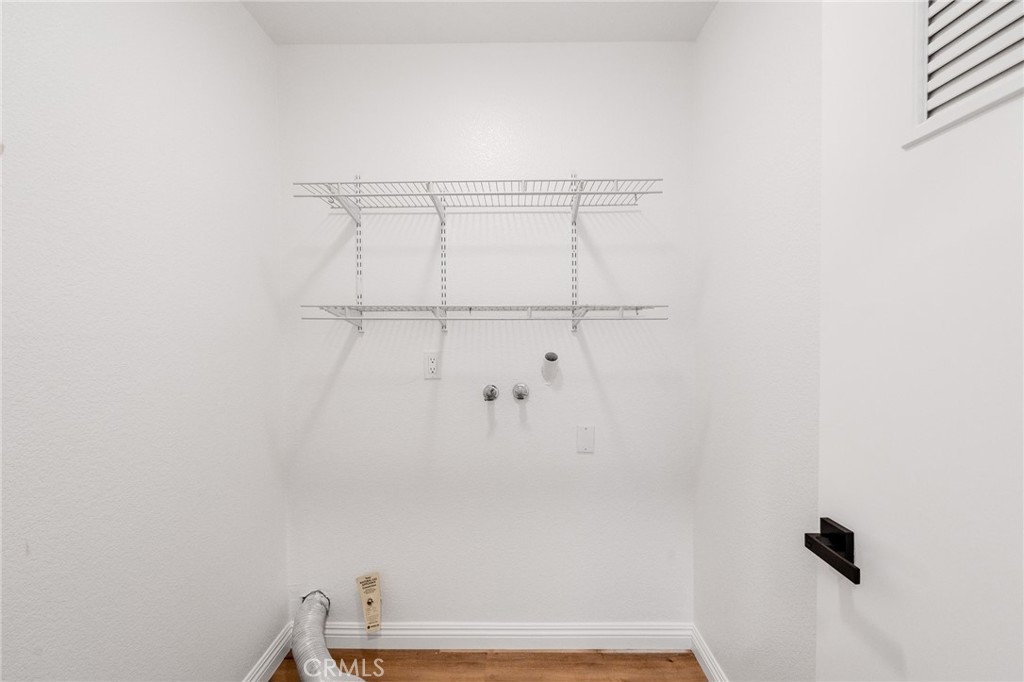 34634 Pso Del Valle Barstow, CA 92311 - Photo 21 of 37 a view of small space with empty racks