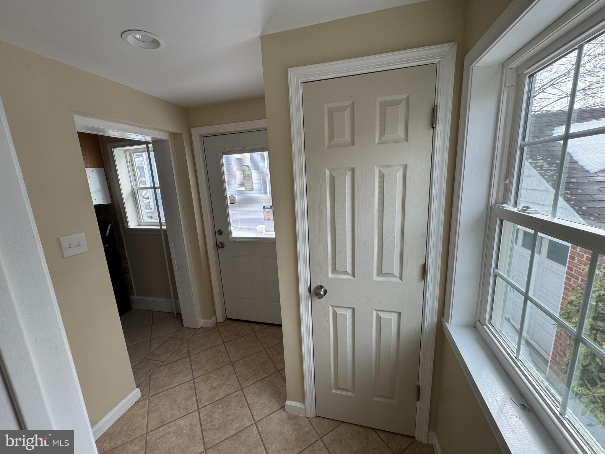 342 Dudley Avenue Narberth, PA 19072 - Photo 16 of 18 Mud room