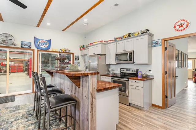 $3,799,999 | 7243 Hazelwood Avenue, Northfield, MN 55057