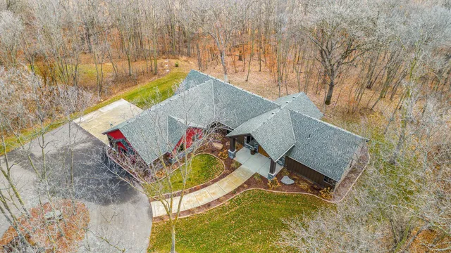 $3,799,999 | 7243 Hazelwood Avenue, Northfield, MN 55057