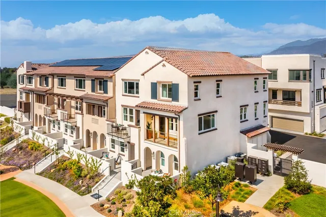 $702,990 | 121 Evergreen Lane, Claremont, CA 91711