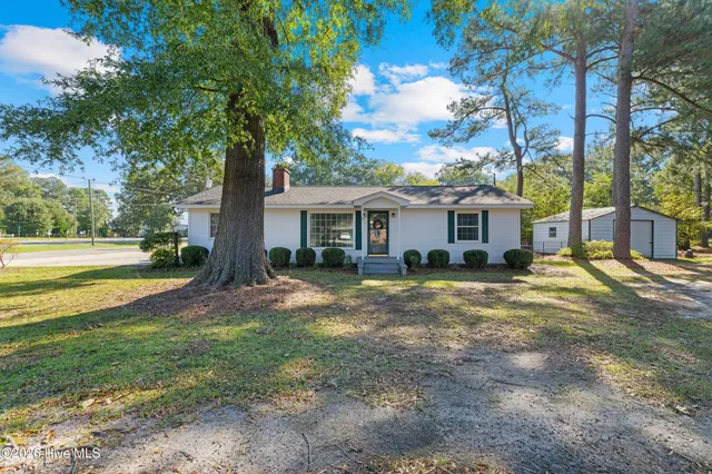 $249,900 | 208 North Church Street, Faison, NC 28341