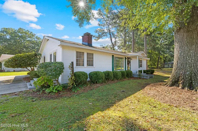 $249,900 | 208 North Church Street, Faison, NC 28341