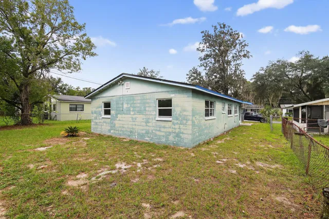 $137,700 | 1228 Southeast 19th Street, Gainesville, FL 32641
