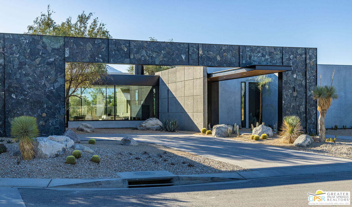 1 Echo Lane Rancho Mirage, CA 92270 - Photo 3 of 51 a view of wooden floor and door in the living room