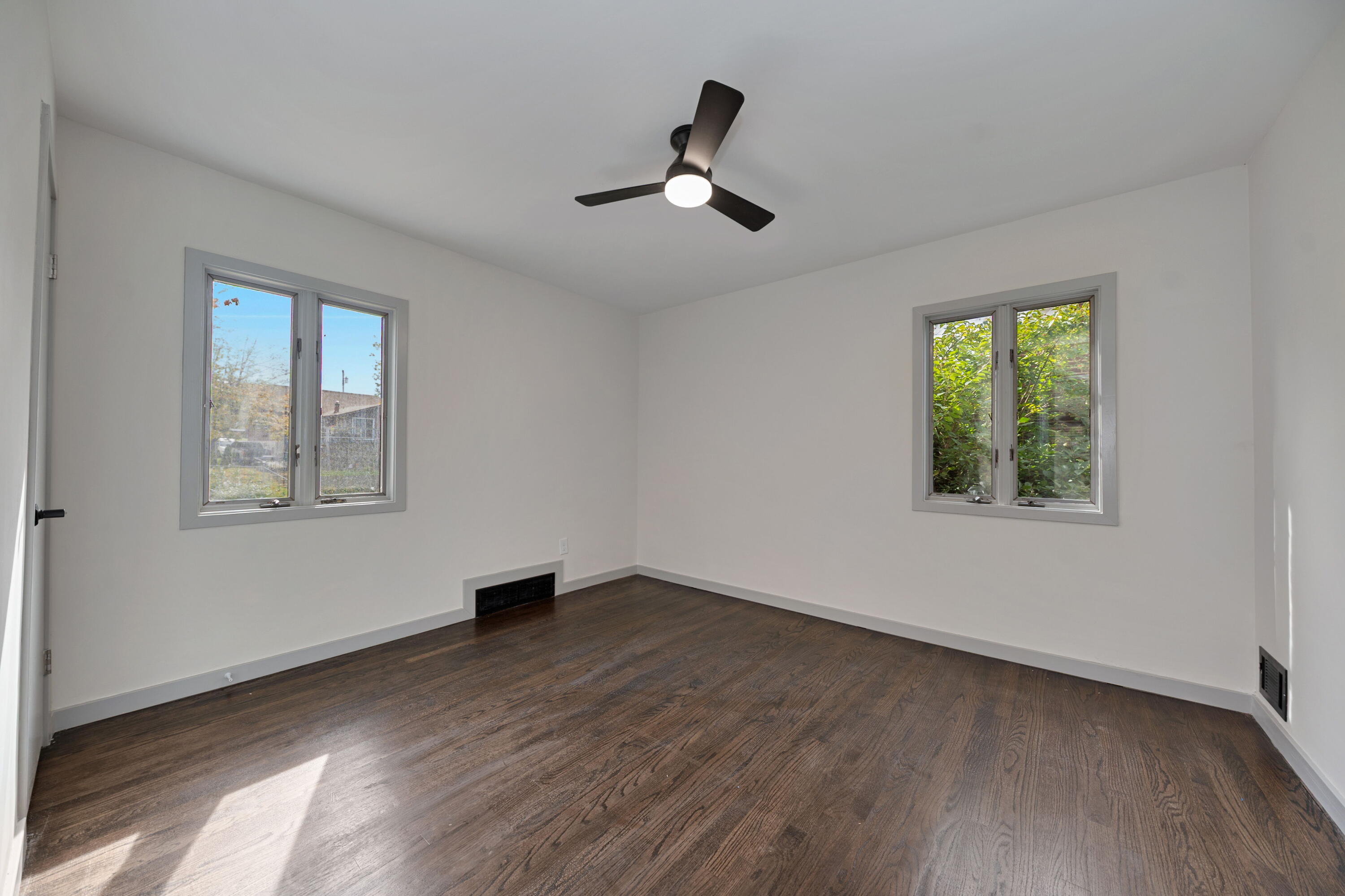 108 Kennedy Road Covington, KY 41011 - Photo 15 of 31