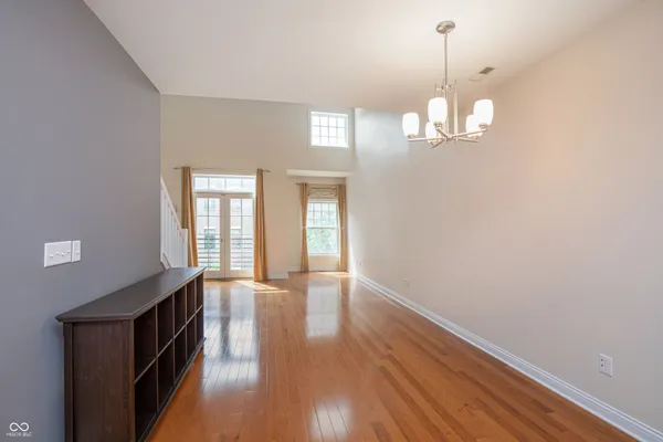 $2,800 | 517 North Park Avenue, Indianapolis, IN 46202