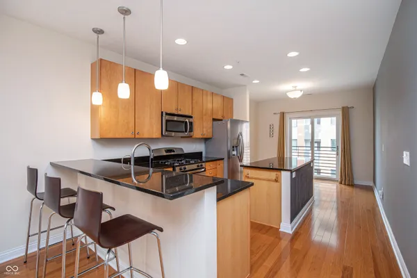 $2,800 | 517 North Park Avenue, Indianapolis, IN 46202