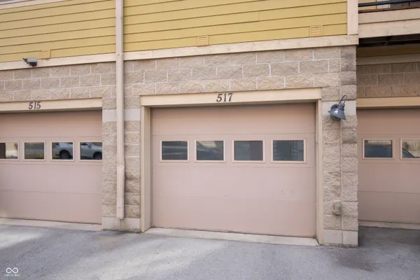 $2,800 | 517 North Park Avenue, Indianapolis, IN 46202