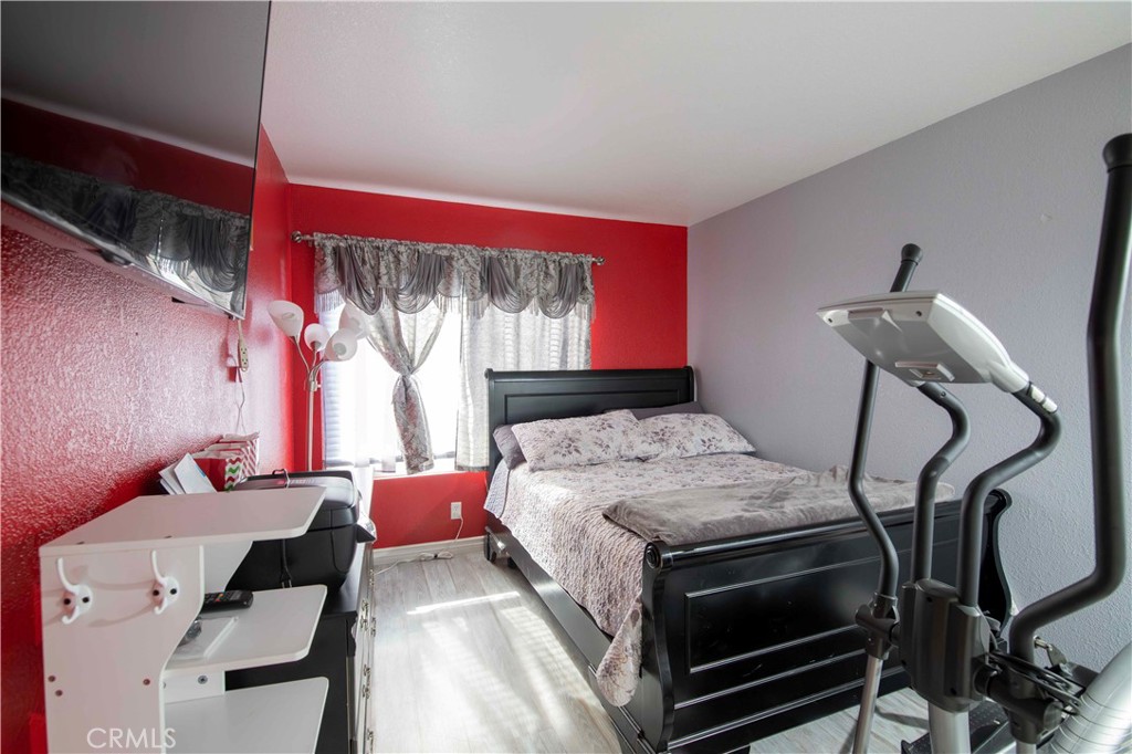 4543 Windstar Way Palmdale, CA 93552 - Photo 19 of 49