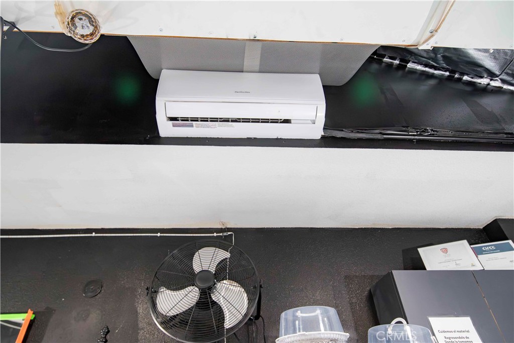 4543 Windstar Way Palmdale, CA 93552 - Photo 21 of 49