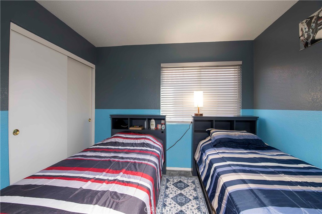 4543 Windstar Way Palmdale, CA 93552 - Photo 23 of 49