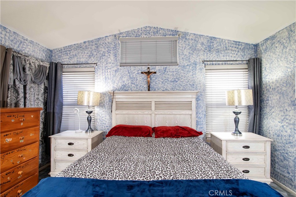 4543 Windstar Way Palmdale, CA 93552 - Photo 26 of 49