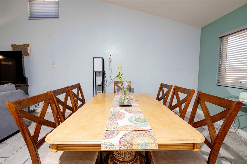 4543 Windstar Way Palmdale, CA 93552 - Photo 10 of 49