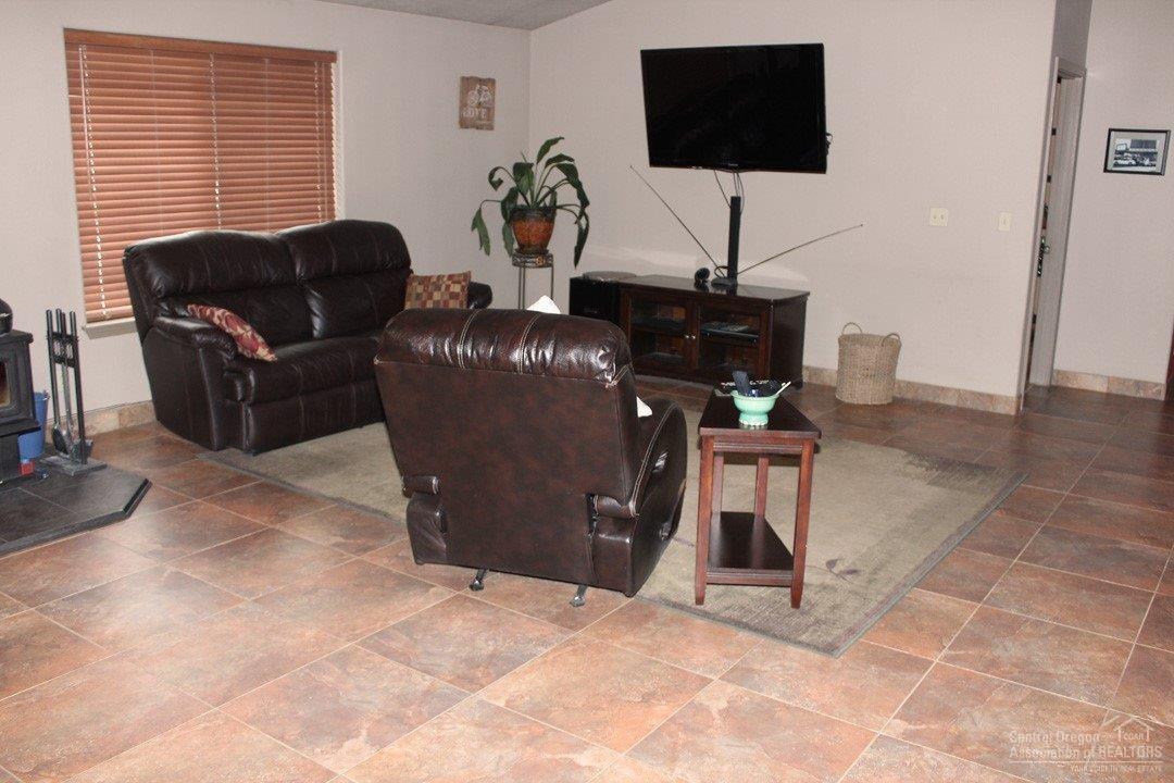 63251 Vogt Road Bend, OR 97701 - Photo 3 of 17 Additional Photo