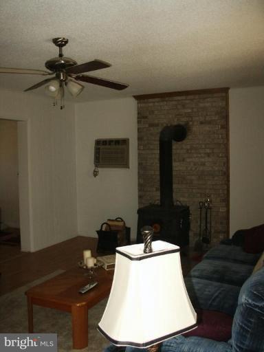27115 River Bridge Road Henderson, MD 21640 - Photo 7 of 10 Living Room #2