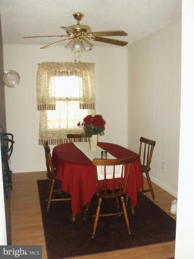 27115 River Bridge Road Henderson, MD 21640 - Photo 8 of 10 Dining Room