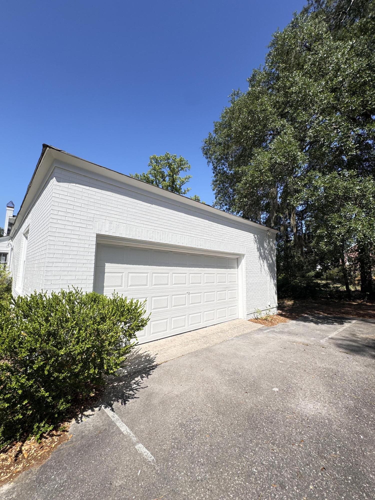 800 Hampton Street Walterboro, SC 29488 - Photo 17 of 136 800 Hampton Street (154)