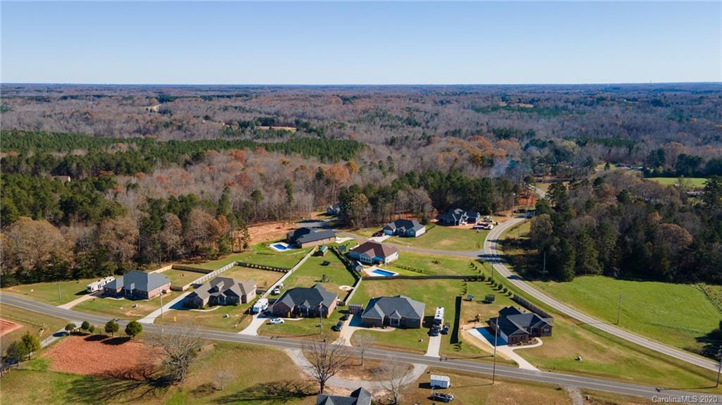 11 Wingate Hill Road Denver, NC 28037 - Photo 7 of 47 Gallery Image 7