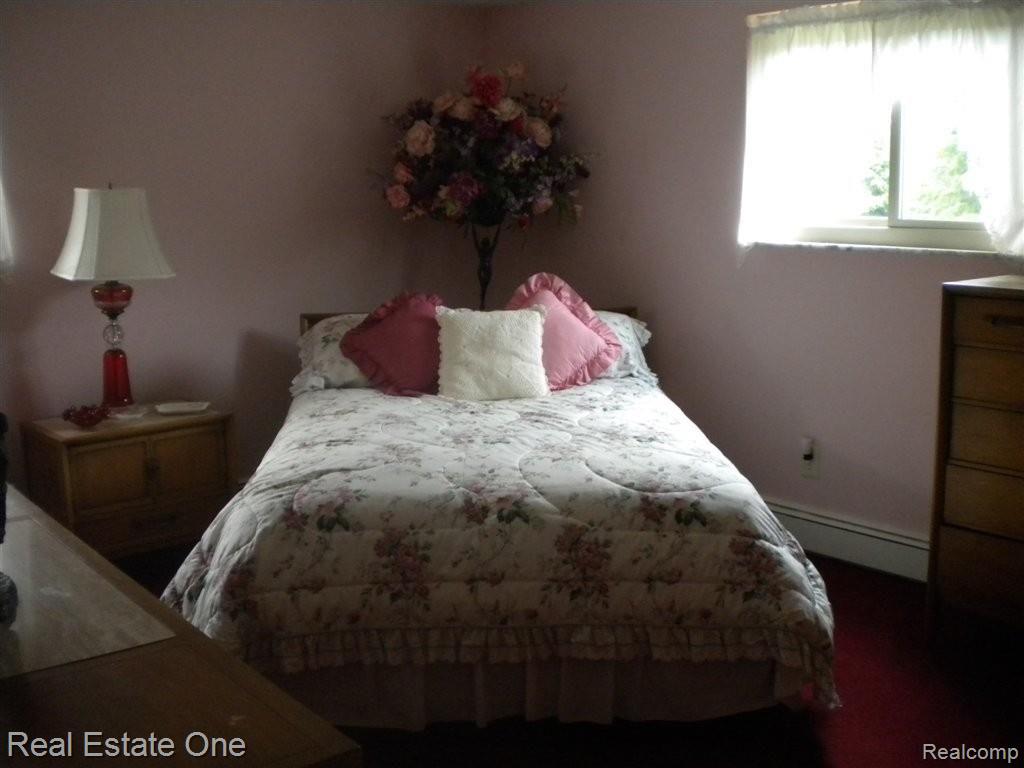1274 Kingsview Avenue Rochester, MI 48309 - Photo 13 of 25 DSCN2178.JPG
