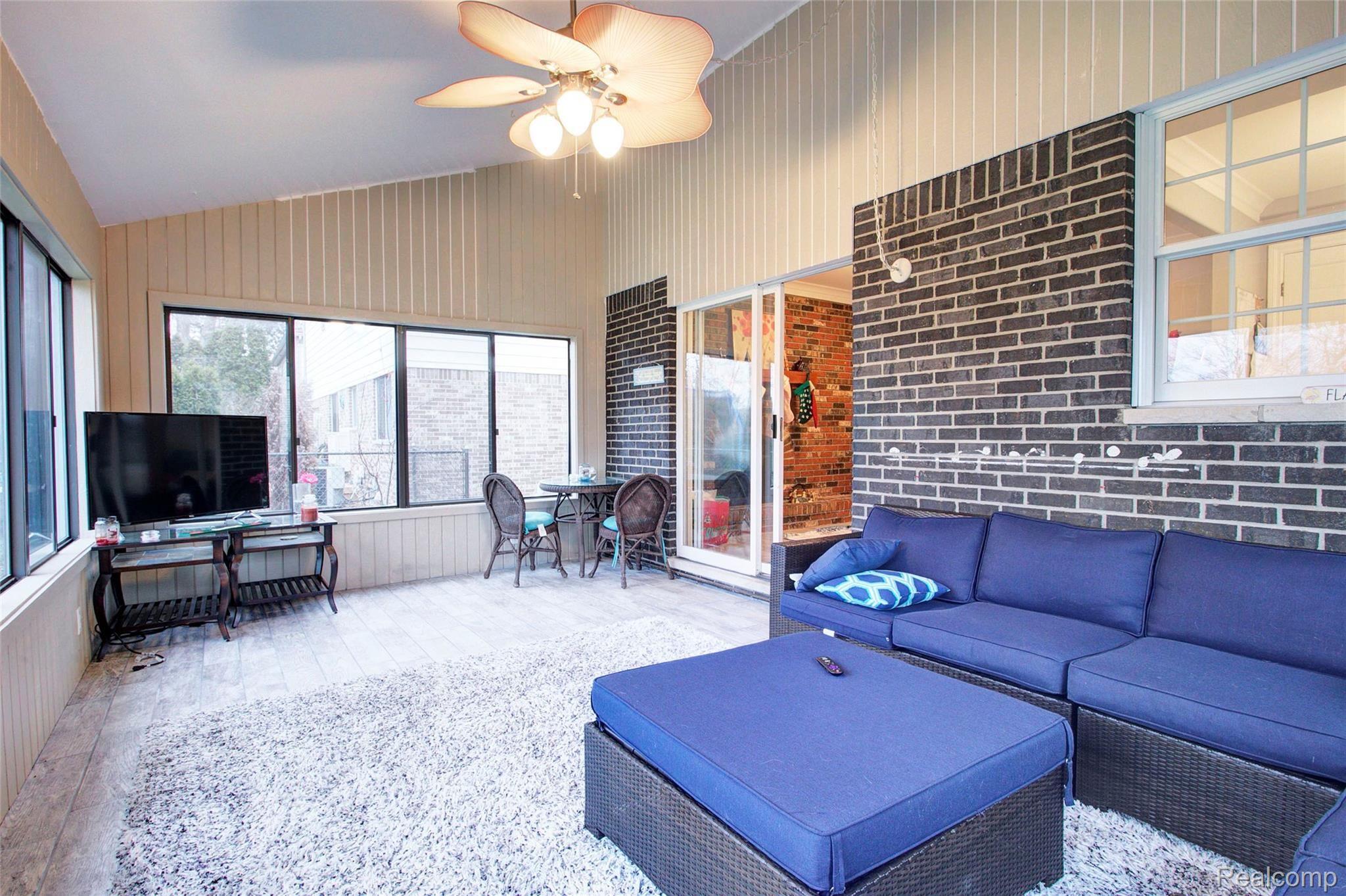 7345 Kingsbridge Road Canton, MI 48187 - Photo 38 of 98 4H8A2303_4_5.jpg