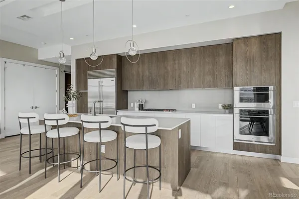 $1,650,000 | 4200 West 17th Avenue, Unit 1114, Denver, CO 80204