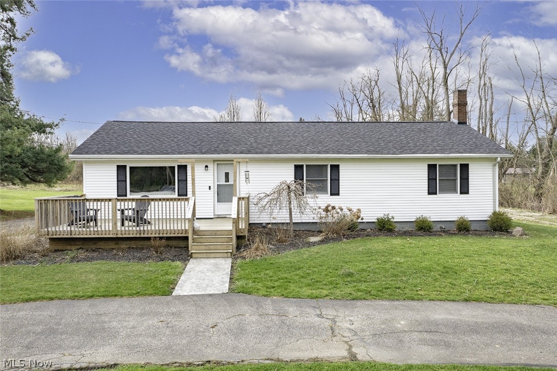 1852 Ridgewood Road Wadsworth, OH 44281 - Photo 1 of 38 Gallery Image 1