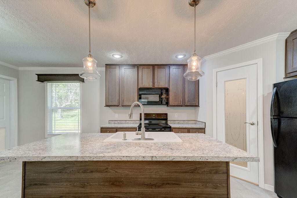 1508 Peavine Road Rock Spring, GA 30739 - Photo 5 of 31 1508Peavine-16