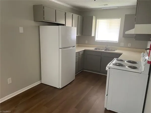 $800 | 1807 South Scales Street, Unit 14, Reidsville, NC 27320