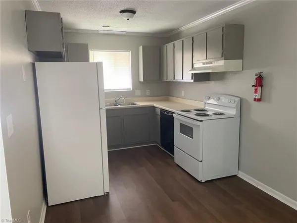 $800 | 1807 South Scales Street, Unit 14, Reidsville, NC 27320