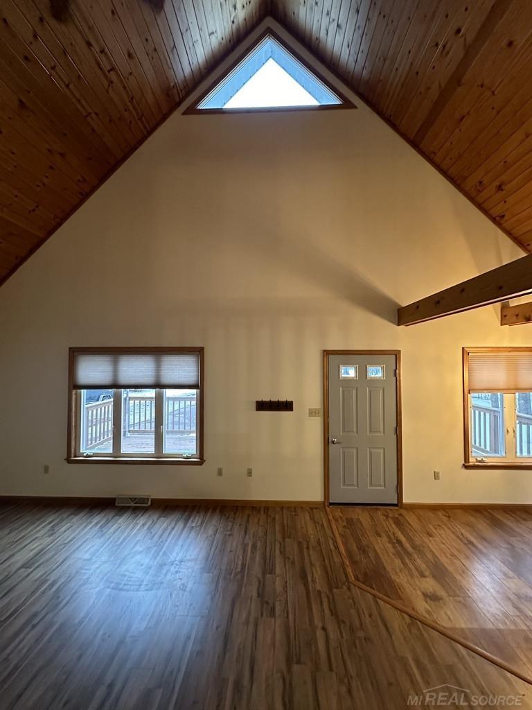 69 Feather Ridge Road Marquette, MI 49855 - Photo 3 of 37 50169353-35ae2460-30a8-4c06-811e-ed2b59686ef4.JPG