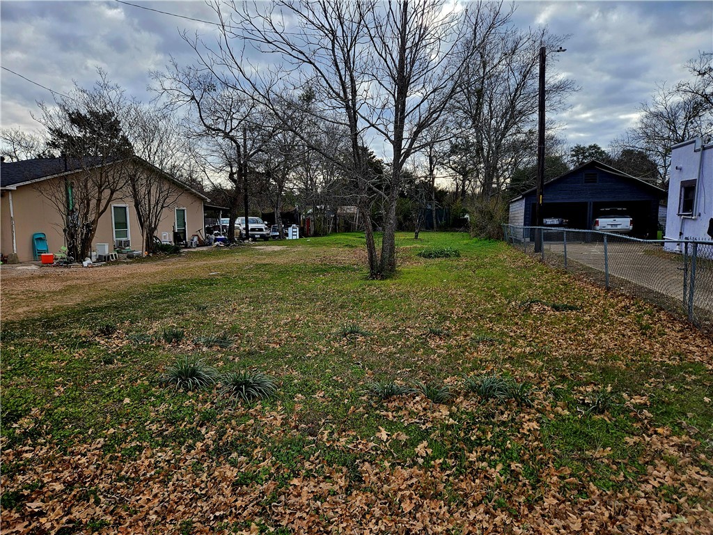 1004 Center Street Bryan, TX 77803 - Photo 7 of 7