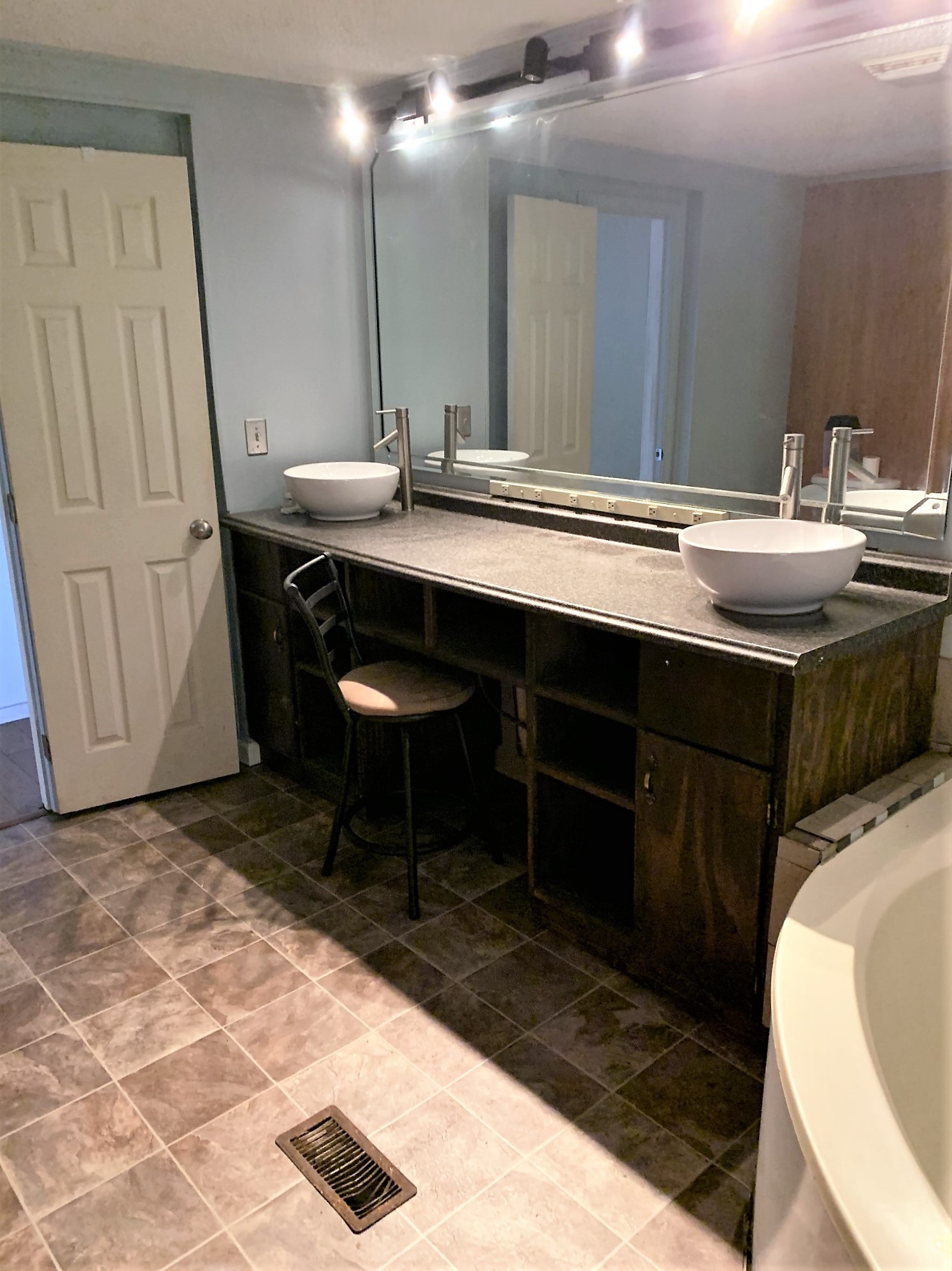 7664 3 Way Road Bath Springs, TN 38311 - Photo 13 of 22 Gallery Image 13