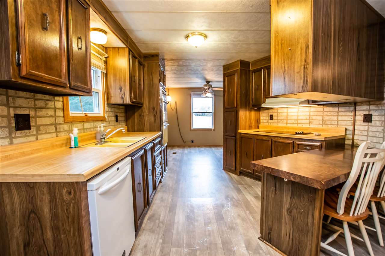 21941 Allentown Road Tremont, IL 61568 - Photo 4 of 30