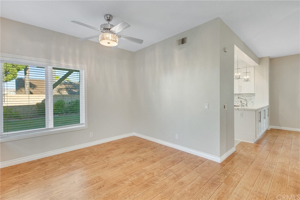 3031 Lamplighter Street Simi Valley, CA 93065 - Photo 13 of 49